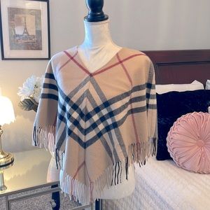 Burberry poncho/cape